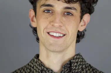 09lucascarre.jpg