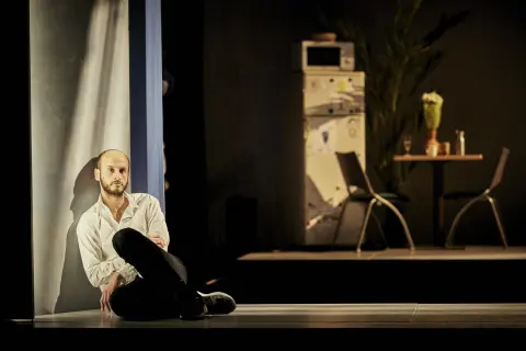 TEASER A LA VIE ELISE CHATAURET